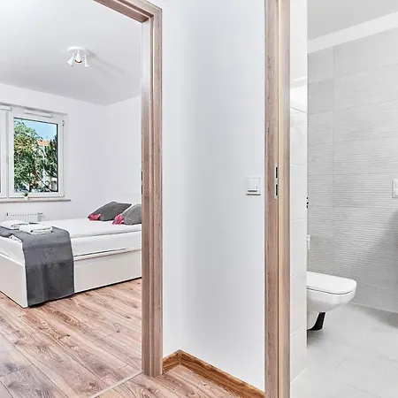Modern By Renters Breslavia