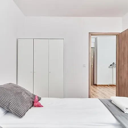 Apartment Modern By Renters *