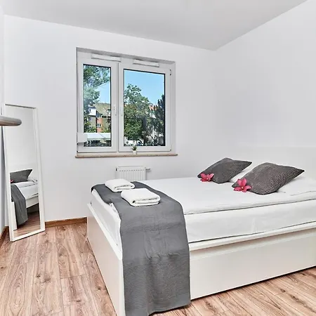 Apartment Modern By Renters