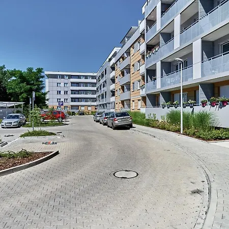 Modern By Renters Appartement *