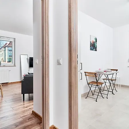 Modern By Renters Appartement *