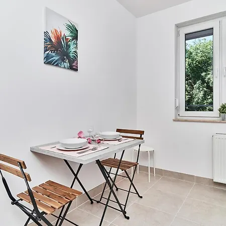 Apartment Modern By Renters Wroclaw